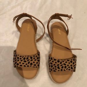 miss lola sandals 🤍